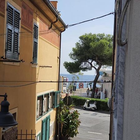 Appartamento In Centro A 30M Dal Mare Spotorno Kültér fotó